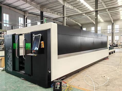 China 12000W/12KW Fiber Laser Cutter 